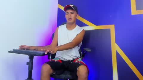 Snapshot of nio_klouds_ chatting on 08-06-26, 09:17 nio_klouds_ online show from 08-06-26, 09:17