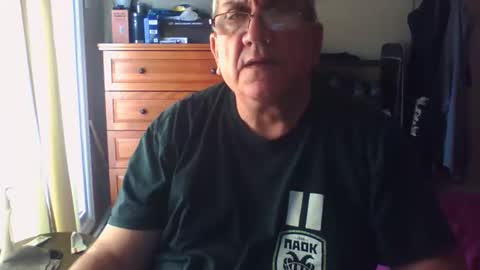 Dennis online show from 10-22-25, 02:17