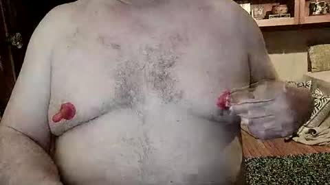 Nip Fun Bear online show from 03-10-26, 02:49