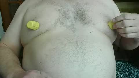 Nip Fun Bear online show from 05-14-26, 04:36