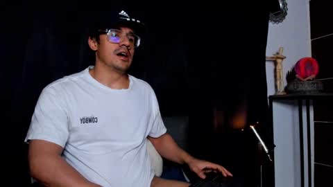 Steven online show from 01-20-25, 07:04