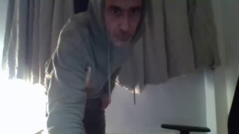 nirevess online show from 12-31-24, 10:01