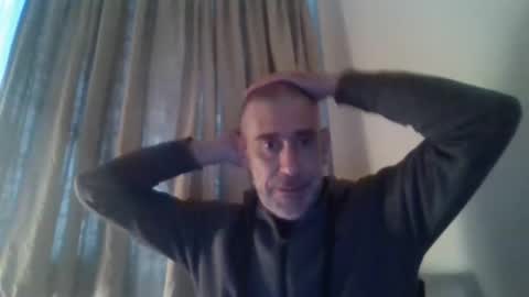 nirevess online show from 02-10-25, 12:29