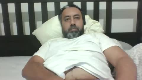 Snapshot of nithun_morshed chatting on 02-26-26, 02:38 balls online show from 02-26-26, 02:38