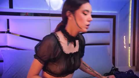 Nixx  online show from 12-18-25, 03:12