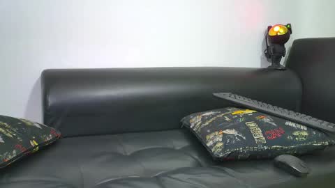 Nicolas Muscle online show from 03-07-25, 05:29