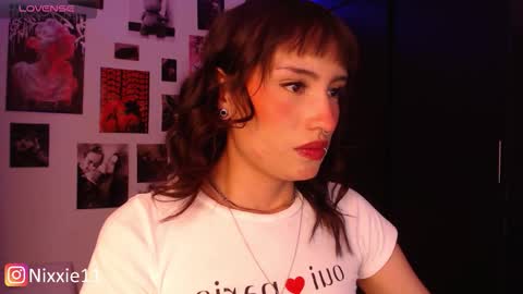 Nixxie  online show from 11-17-25, 01:22