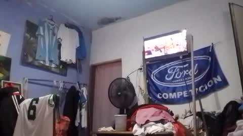 niyo_emmanuel123 online show from 05-08-26, 08:19