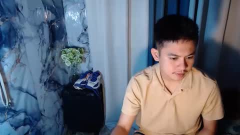 Snapshot of njay_16 chatting on 09-08-25, 07:13 njay_16 online show from 09-08-25, 07:13