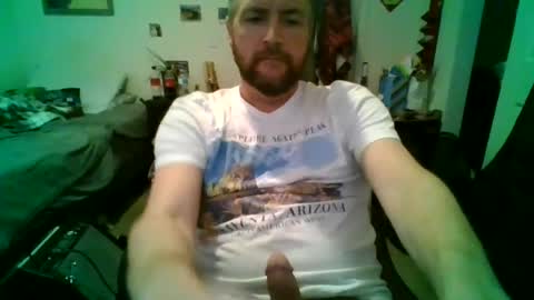Snapshot of njoefats420 chatting on 07-07-26, 09:57 njoefats420 online show from 07-07-26, 09:57