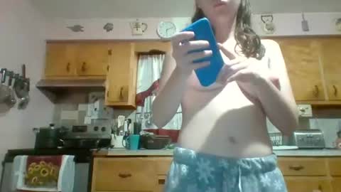 Snapshot of njsnowbunny chatting on 10-29-25, 10:11 njsnowbunny online show from 10-29-25, 10:11