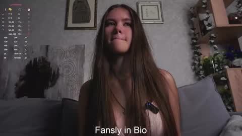 Xany online show from 10-22-25, 01:06