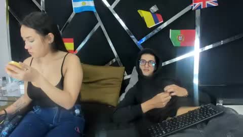 Snapshot of noa_arez chatting on 07-01-26, 03:45 NoaandArez online show from 07-01-26, 03:45