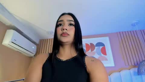 Noa online show from 05-20-26, 02:40