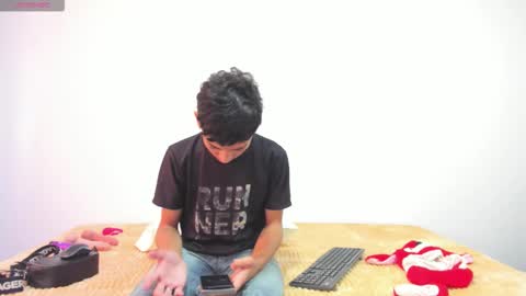 Noah online show from 03-25-26, 06:36