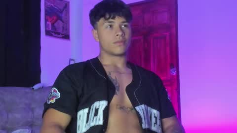 noah_223 online show from 03-20-26, 05:12