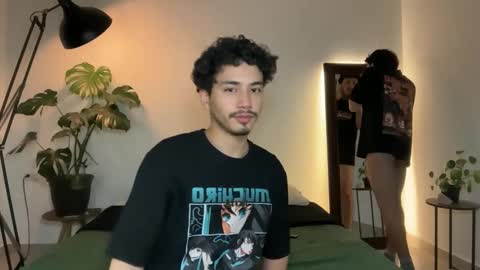 noah_and_steven online show from 05-10-26, 10:59