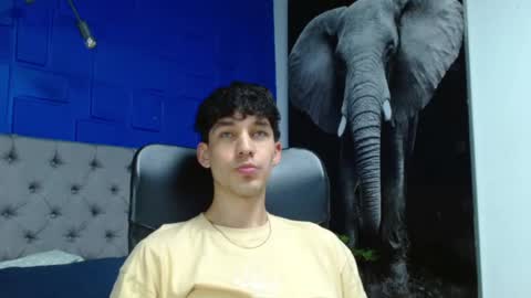 Snapshot of noah_brigth chatting on 12-10-24, 01:54 Noah Brigth online show from 12-10-24, 01:54