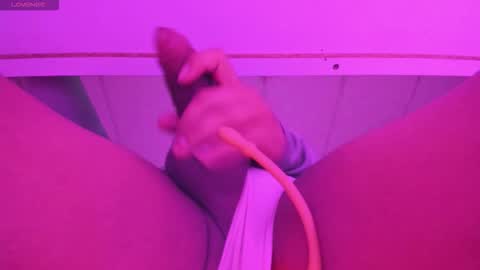 NOAH online show from 12-21-25, 11:17