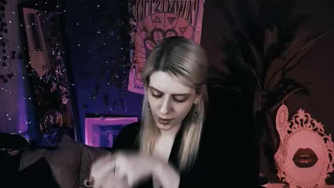 REAL name LiaDM are always open online show from 12-04-25, 05:21