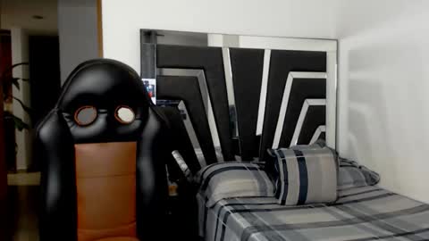 Noah Harris01 online show from 09-16-25, 10:16