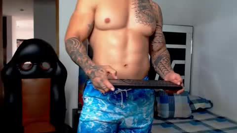 Noah Harris01 online show from 03-01-26, 12:29