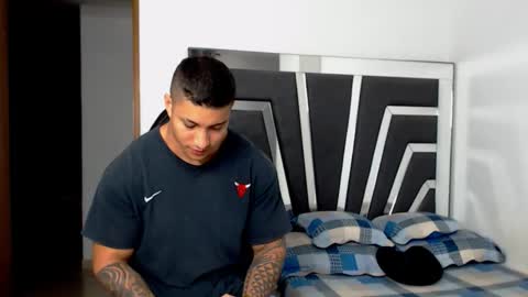 Noah Harris01 online show from 04-04-26, 03:27