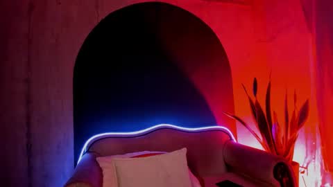 Snapshot of noah_jones__ chatting on 12-11-24, 07:31 Noah online show from 12-11-24, 07:31