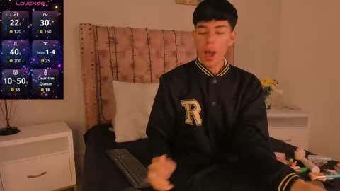 Snapshot of noah_lewiss chatting on 02-24-26, 10:46 NOAH online show from 02-24-26, 10:46