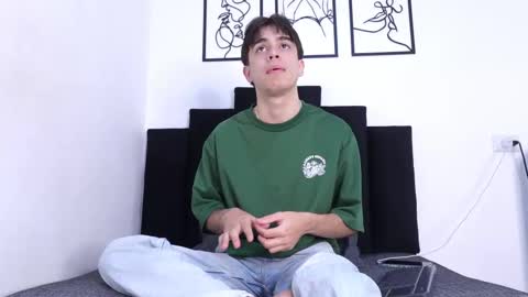 Snapshot of noah_loveboy chatting on 04-07-26, 07:36 Noah online show from 04-07-26, 07:36