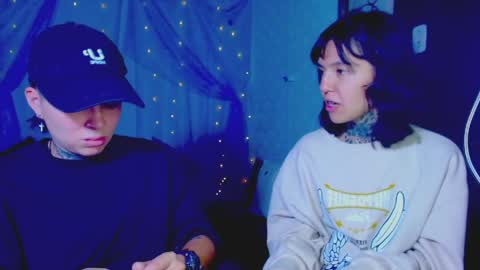 noah hehim    online show from 04-10-26, 02:50