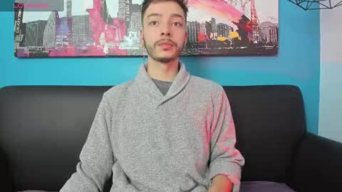 Snapshot of noah_ricci_ chatting on 01-02-25, 12:24 online show from 01-02-25, 12:24