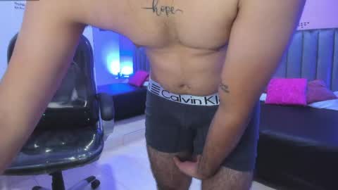 Snapshot of noah_sin_ chatting on 05-15-26, 11:17 noah sin online show from 05-15-26, 11:17