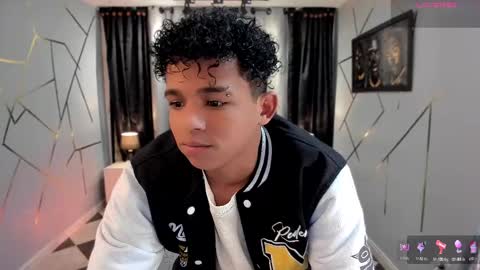 noah_smith04 online show from 02-22-25, 01:57