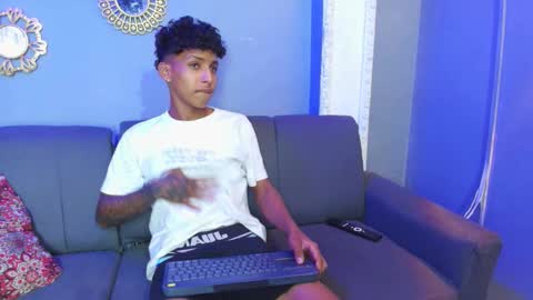 Snapshot of noah_smith77 chatting on 02-27-26, 11:38 NOAH SMITH online show from 02-27-26, 11:38