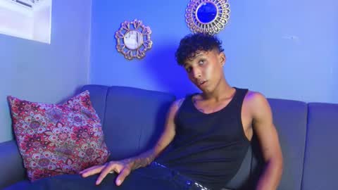 Snapshot of noah_smith77 chatting on 03-01-26, 11:18 NOAH SMITH online show from 03-01-26, 11:18