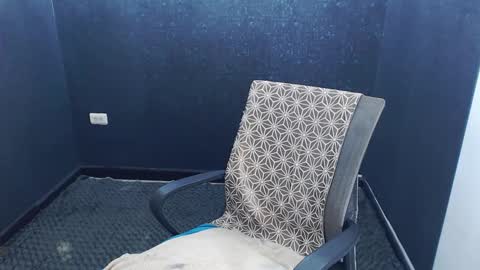 noah_sokolov online show from 11-16-25, 04:12