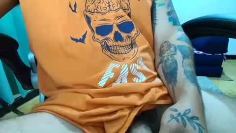 Snapshot of noahbrown23 chatting on 06-22-26, 04:15 Noah B online show from 06-22-26, 04:15