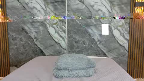 Snapshot of noahwalker__ chatting on 05-11-26, 04:04 online show from 05-11-26, 04:04