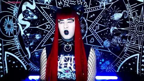 caroline online show from 10-11-25, 12:43