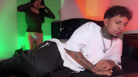 Jean Y Isa online show from 01-07-26, 04:59