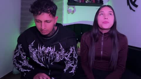 Jean Y Isa online show from 04-10-26, 05:12