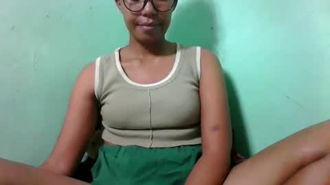 noella711128 online show from 10-12-25, 01:10