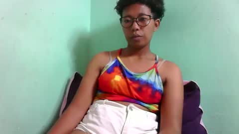 noella711128 online show from 11-02-25, 05:43