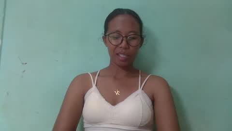 noellah online show from 03-02-25, 07:32