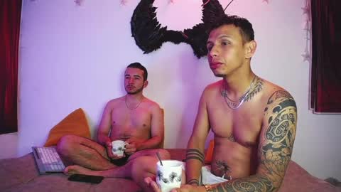 Snapshot of noha_and_iam1 chatting on 04-12-26, 11:26 noha_and_iam1 online show from 04-12-26, 11:26