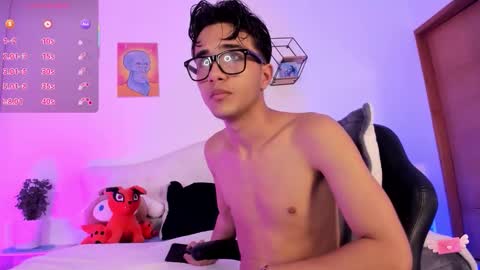 Snapshot of noha_natan chatting on 10-24-25, 12:12 noha_natan online show from 10-24-25, 12:12