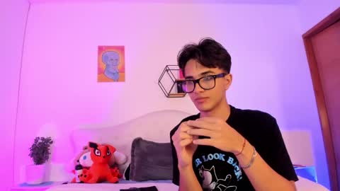 Snapshot of noha_natan chatting on 10-25-25, 12:13 noha_natan online show from 10-25-25, 12:13