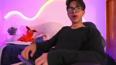 Snapshot of noha_natan chatting on 11-22-25, 01:10 noha_natan online show from 11-22-25, 01:10