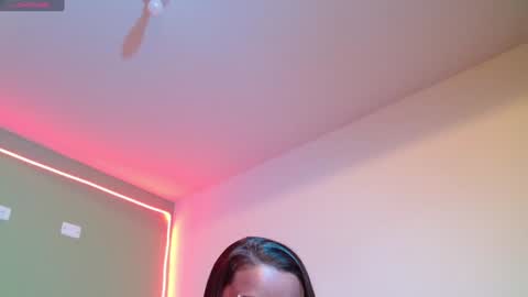 Noha Thomson online show from 01-24-25, 09:47